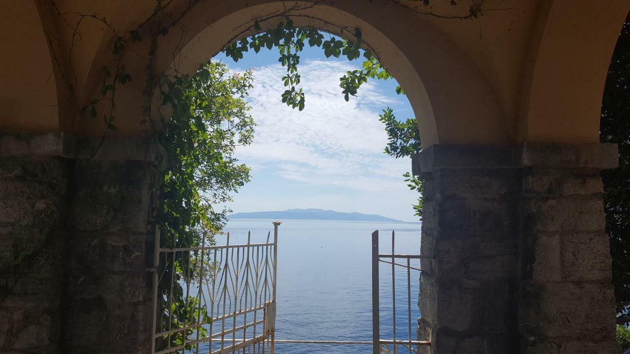 Apartament Josephine'S Garden Opatija Zewnętrze zdjęcie